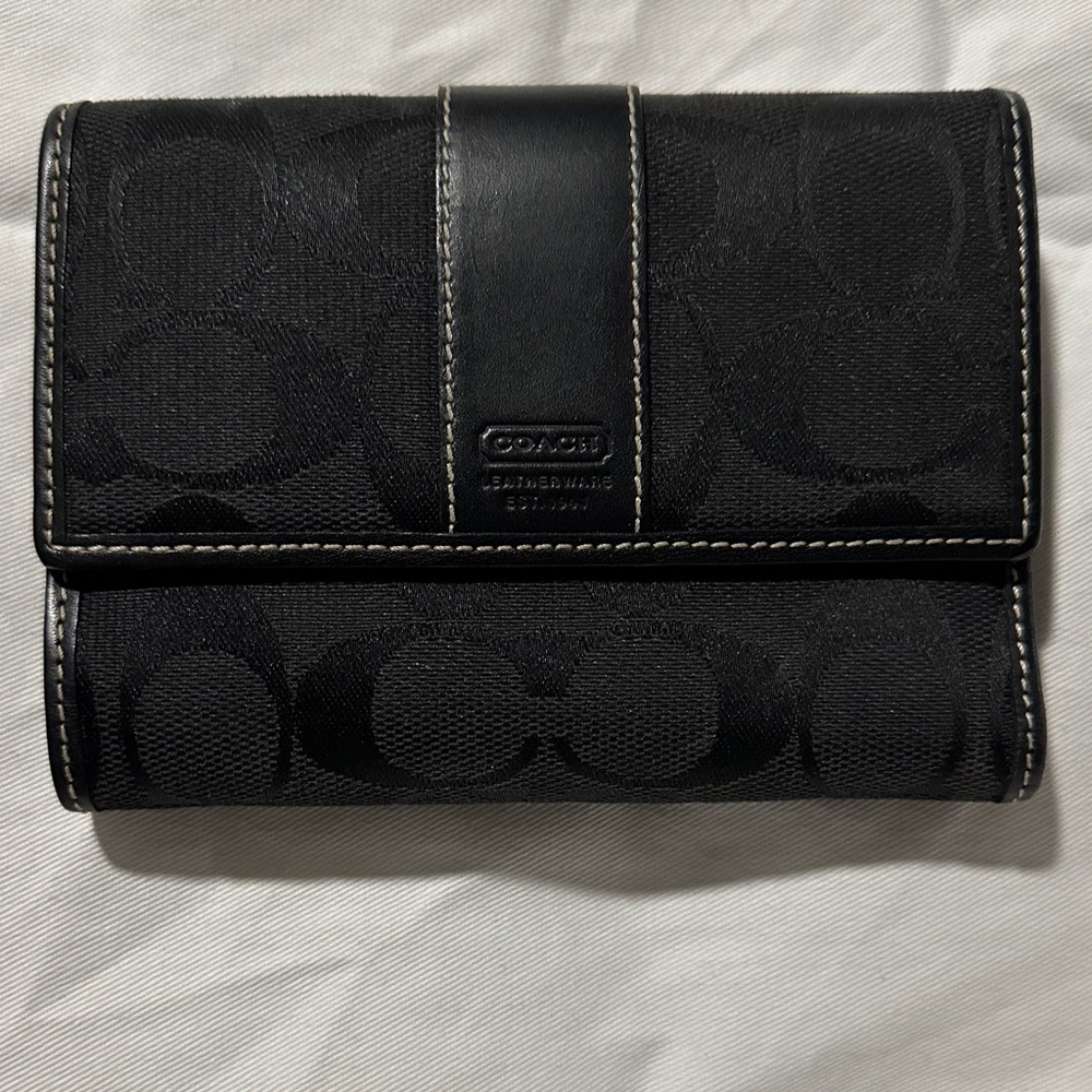 Coach Signature Black Trifold Wallet